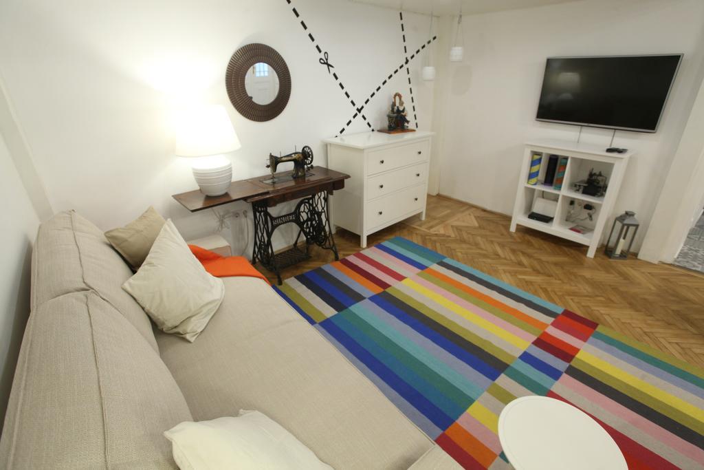 Tailor Apartment In The Center Будапеща Екстериор снимка